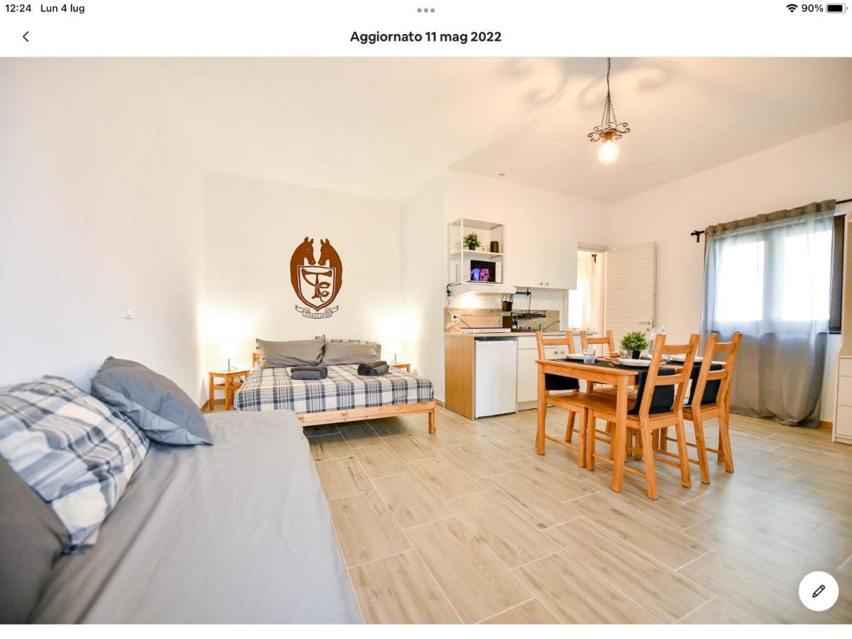 Il Vecchio Fienile La Canellona Apartment วอลตริ ภายนอก รูปภาพ